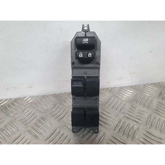 Mando Elevalunas Delantero Izquierdo  Para Toyota Yaris