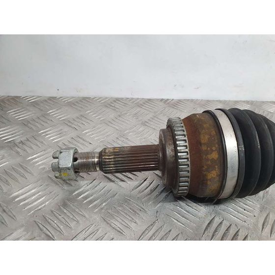 Transmision Delantera Izquierda Para Hyundai I30