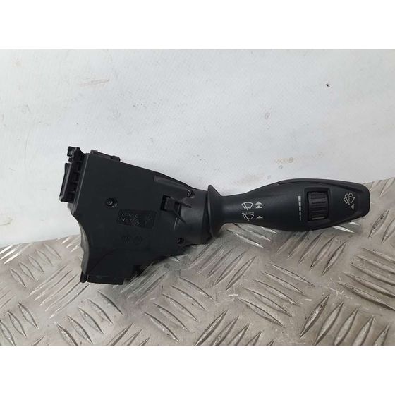 Mando Limpia para Ford Transit Courier