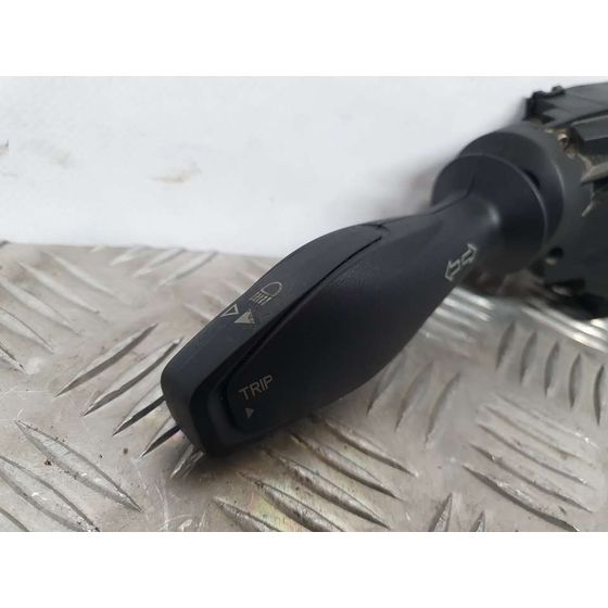 Mando Intermitentes Para Ford Transit Courier