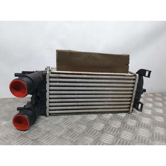 Intercooler Para Ford Transit Courier
