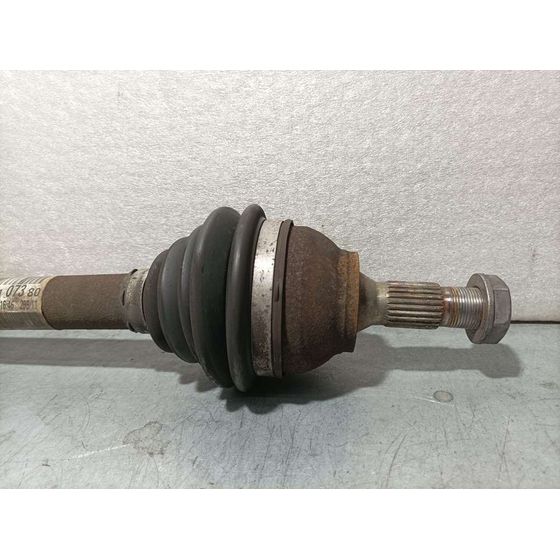 Transmision Delantera Izquierda Para Peugeot 5008