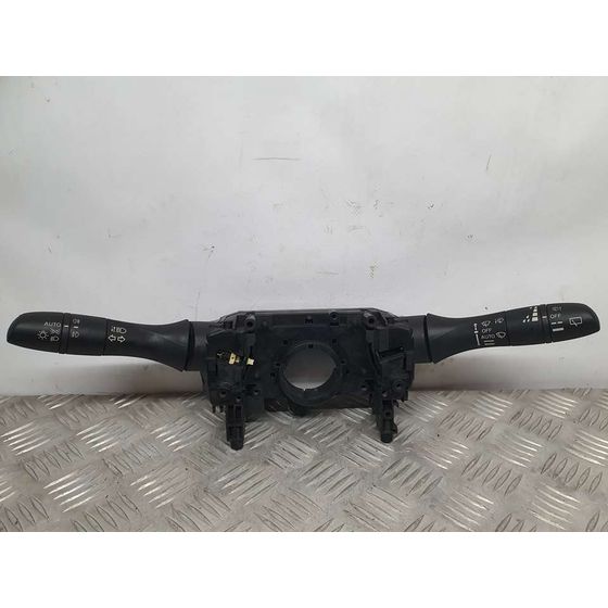 Mando Luces Y Limpia Para Nissan Micra V