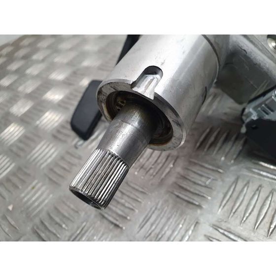 Columna Direccion Para Nissan Micra V