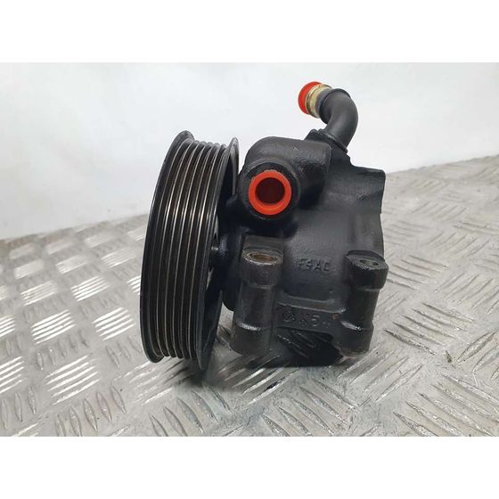 Bomba Direccion Para Ford Focus Berlina