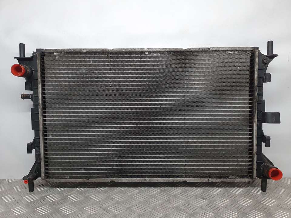 Radiador Agua Para Ford Focus Berlina