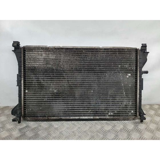 Radiador Agua Para Ford Focus Berlina