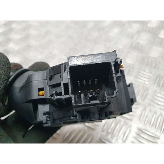 Mando Intermitentes para Ford Ka+