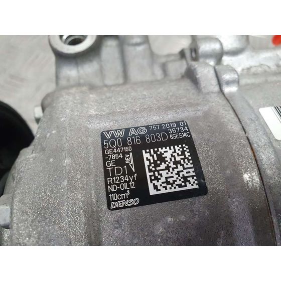 Compresor Aire Acondicionado Para Volkswagen Golf Vii Sportsvan