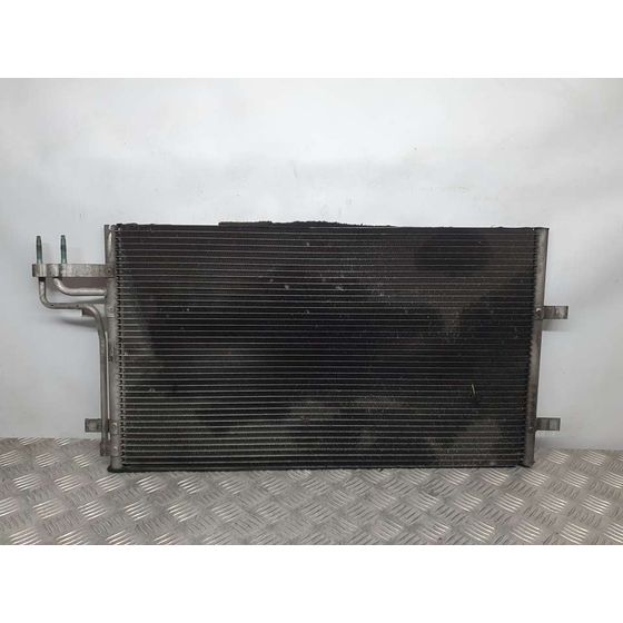 Condensador / Radiador Aire Acondicionado Para Ford Focus Lim.