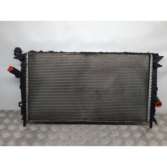 Radiador Agua Para Ford Focus Lim.