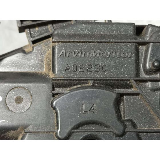 Cerradura Puerta Delantera Izquierda Para Volkswagen Polo