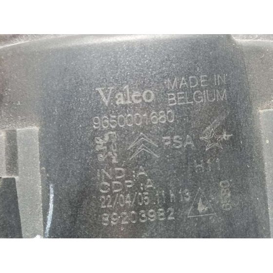 Faro Antiniebla Derecho Para Citroen C4 Coupe