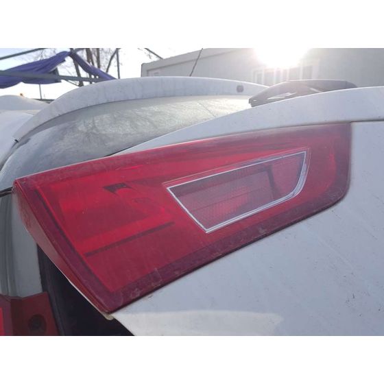 Piloto Trasero Izquierdo Para Toyota Auris