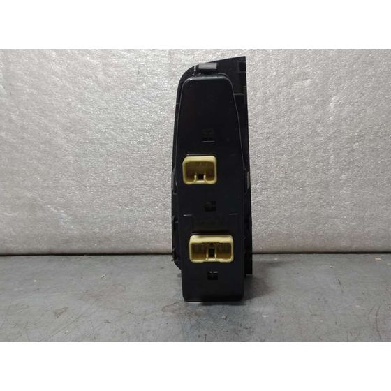 Mando Elevalunas Delantero Izquierdo Para Chevrolet Epica