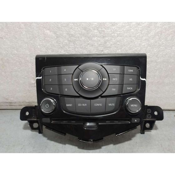 Mando Radio Para Chevrolet Cruze Hatchback