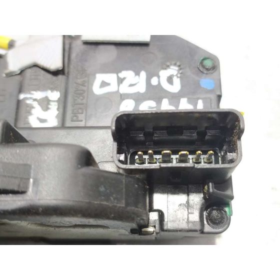 Cerradura Puerta Delantera Izquierda Para Nissan Pulsar