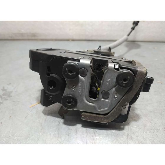Cerradura Puerta Delantera Derecha para Renault Express