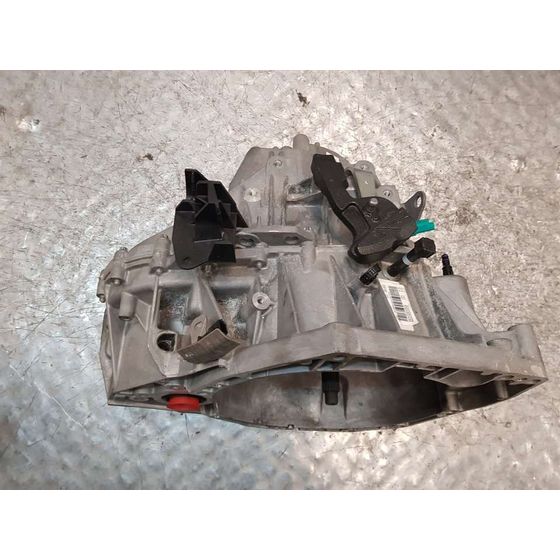 Caja Cambios para Nissan Micra V (K14)