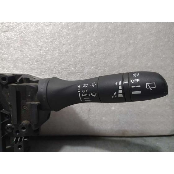 Mando Luces Y Limpia Para Nissan Qashqai