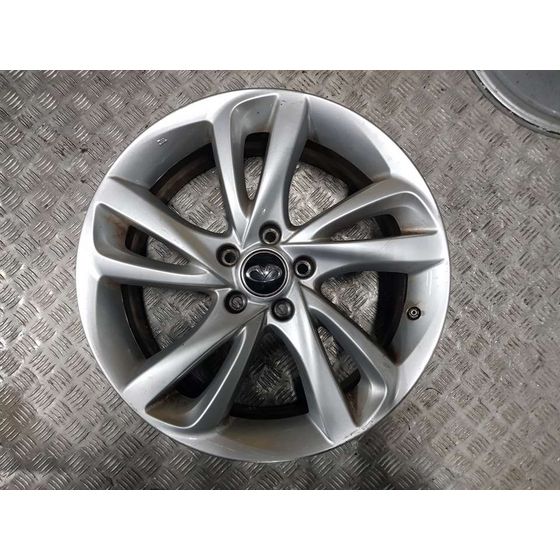 Juego Llantas Para Infiniti Q30