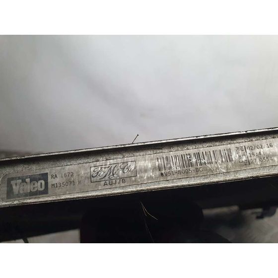 Radiador Agua Para Ford Fiesta