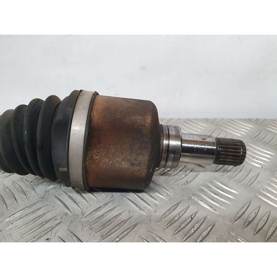 Transmision Delantera Izquierda para Ford Fiesta
