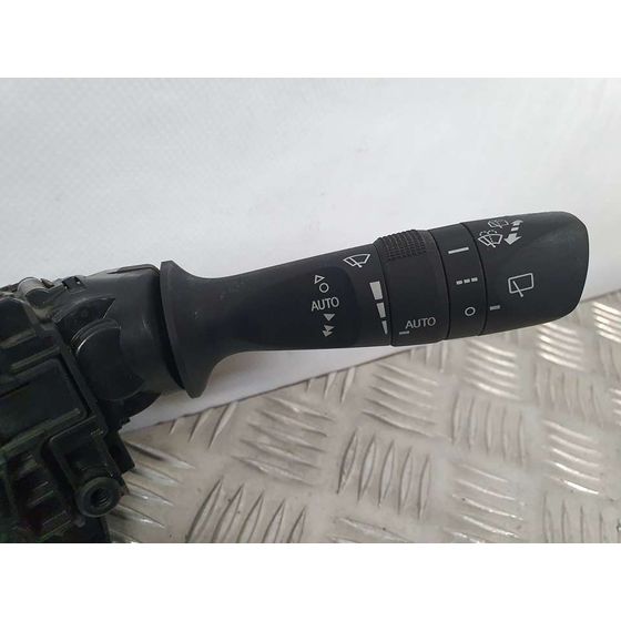 Mando Luces Y Limpia Para Toyota Auris Touring Sports