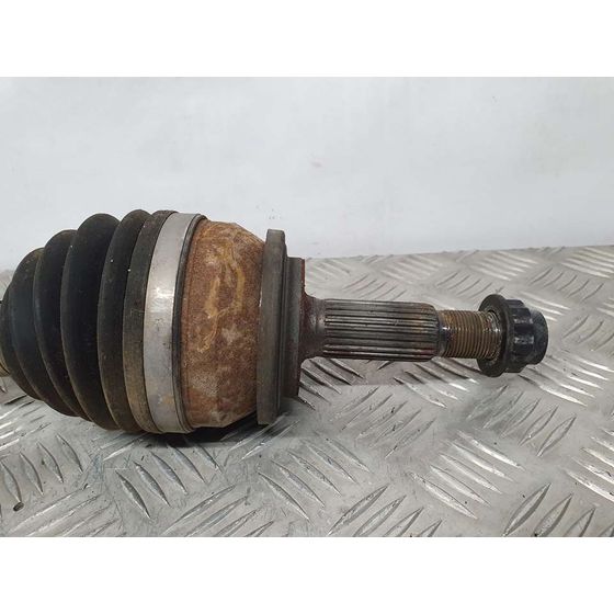 Transmision Delantera Izquierda Para Toyota Auris Touring Sports