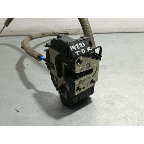 Cerradura Puerta Trasera Derecha Para Nissan Qashqai+2
