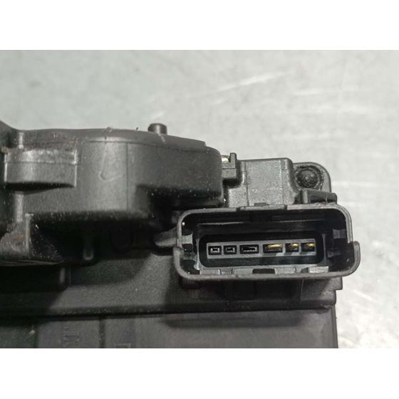 Cerradura Puerta Trasera Derecha Para Nissan Qashqai+2
