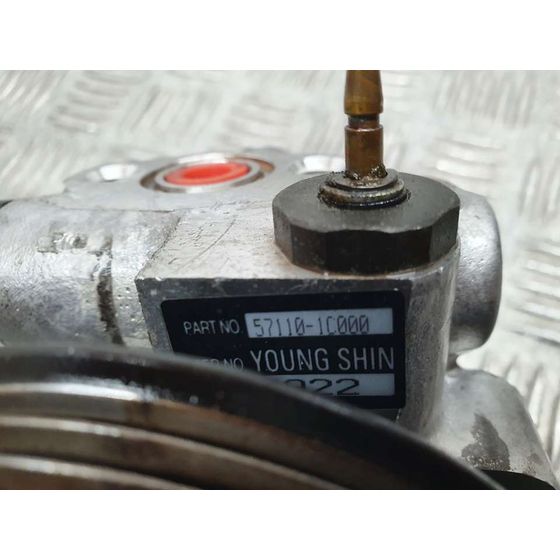Bomba Direccion para Hyundai Getz (Tb)