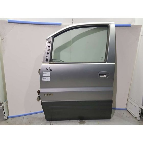 Puerta Delantera Izquierda Para Hyundai H 1 Starex