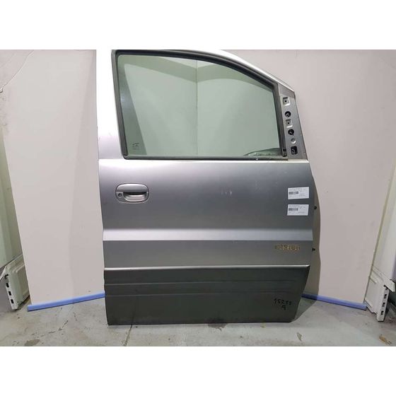 Puerta Delantera Derecha Para Hyundai H 1 Starex