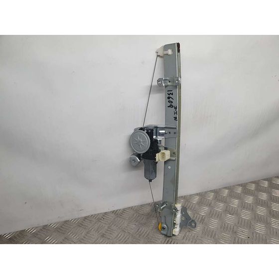 Elevalunas Delantero Izquierdo Para Nissan Micra V