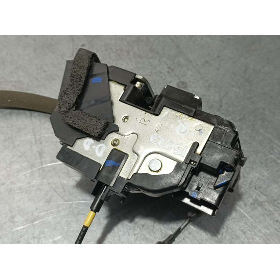 Cerradura Puerta Delantera Derecha Para Renault Kadjar