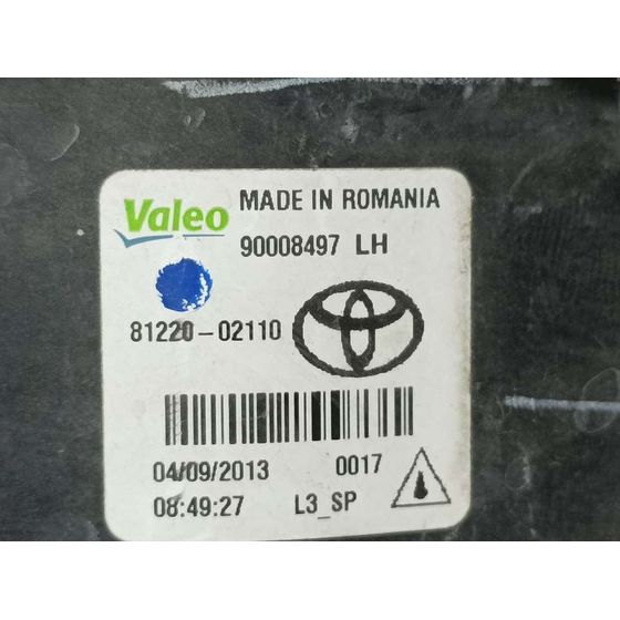Faro Antiniebla Izquierdo Para Toyota Auris