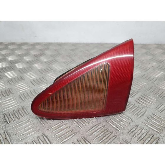 Piloto Trasero Derecho Para Alfa Romeo 147