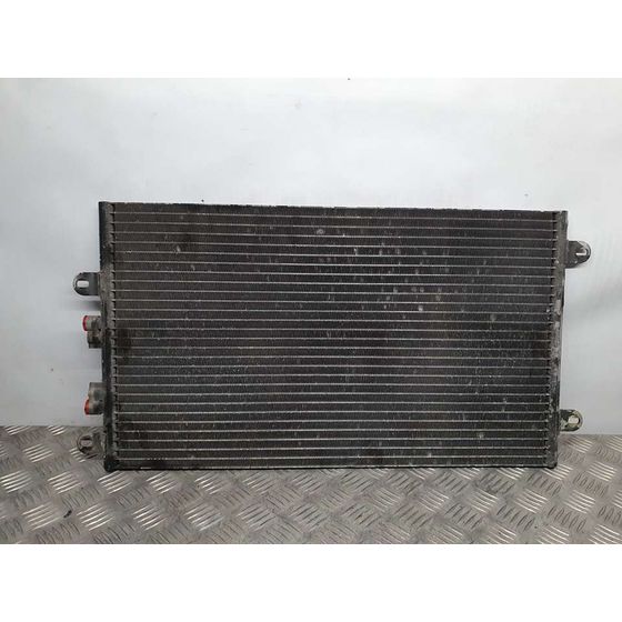Condensador / Radiador Aire Acondicionado Para Alfa Romeo 147