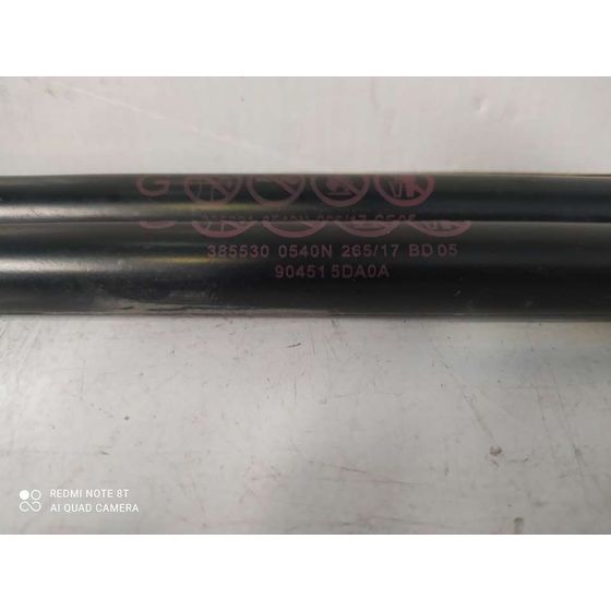 Amortiguadores Maletero / Porton Para Infiniti Q30