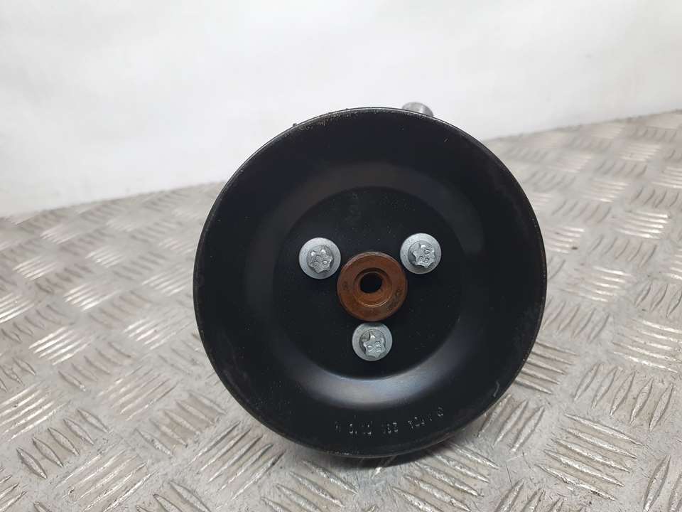 Bomba Direccion Para Mercedes Vito  Caja Cerrada