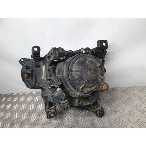 Faro Derecho Para Jeep Cherokee