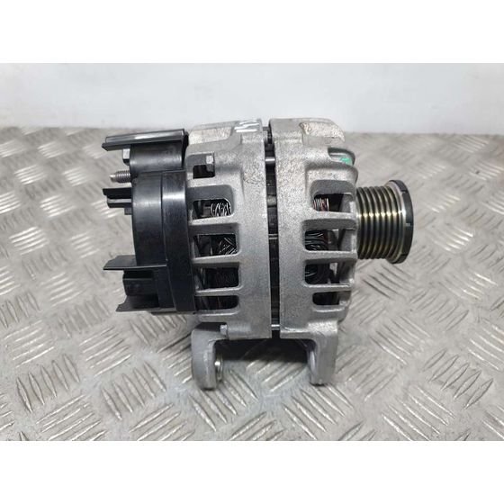 Alternador Para Renault Clio V