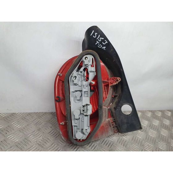Piloto Trasero Derecho Para Renault Modus
