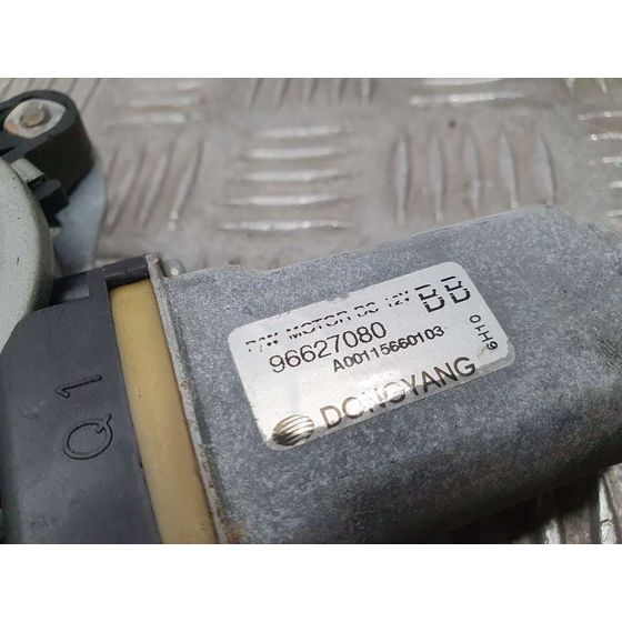 Elevalunas Delantero Derecho Para Chevrolet Epica