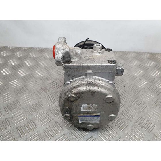 Compresor Aire Acondicionado Para Kia Carens
