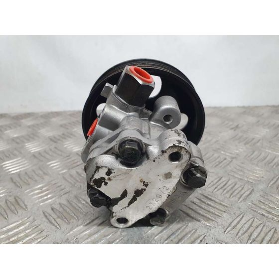 Bomba Direccion Para Kia Carens