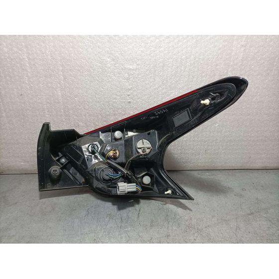 Piloto Trasero Izquierdo Para Nissan Micra V