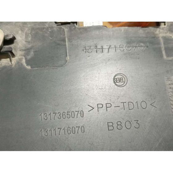 Moldura Para Peugeot Boxer Combi