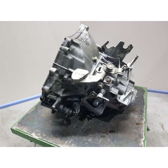Caja Cambios para Mazda 2 Lim.